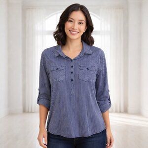 2 /$20 Eden & Olivia Medium Petite Striped Button Front Blouse | Blue White